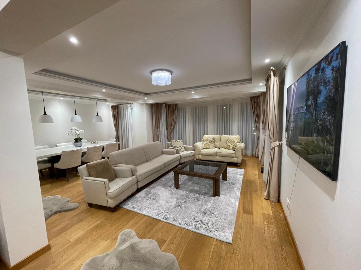 Sunny House Villa Suceava Exterior photo